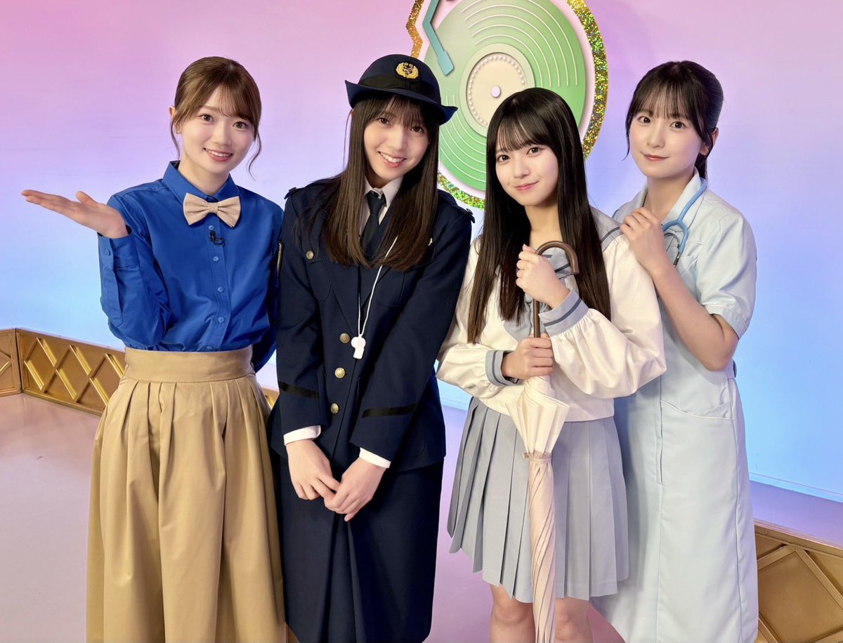 nogizaka46's tweet photo. 昨日は「#乃木坂スター誕生！SIX」OAありがとうございました🌟

6期生のスキットはいかがでしたか？💘
#6期生の挑戦 では、初めてのコントに大奮闘しております🤭

是非Huluからご覧ください✨
https://t.co/JMwGJO6Z7U

#乃木坂46 https://t.co/JWTpV2YF6w