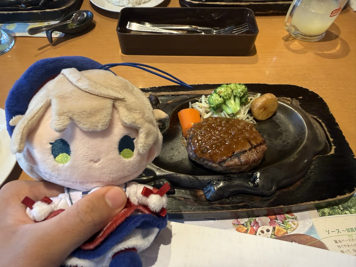 maikeru233's tweet photo. よくやった https://t.co/Vp3ifw7Raa