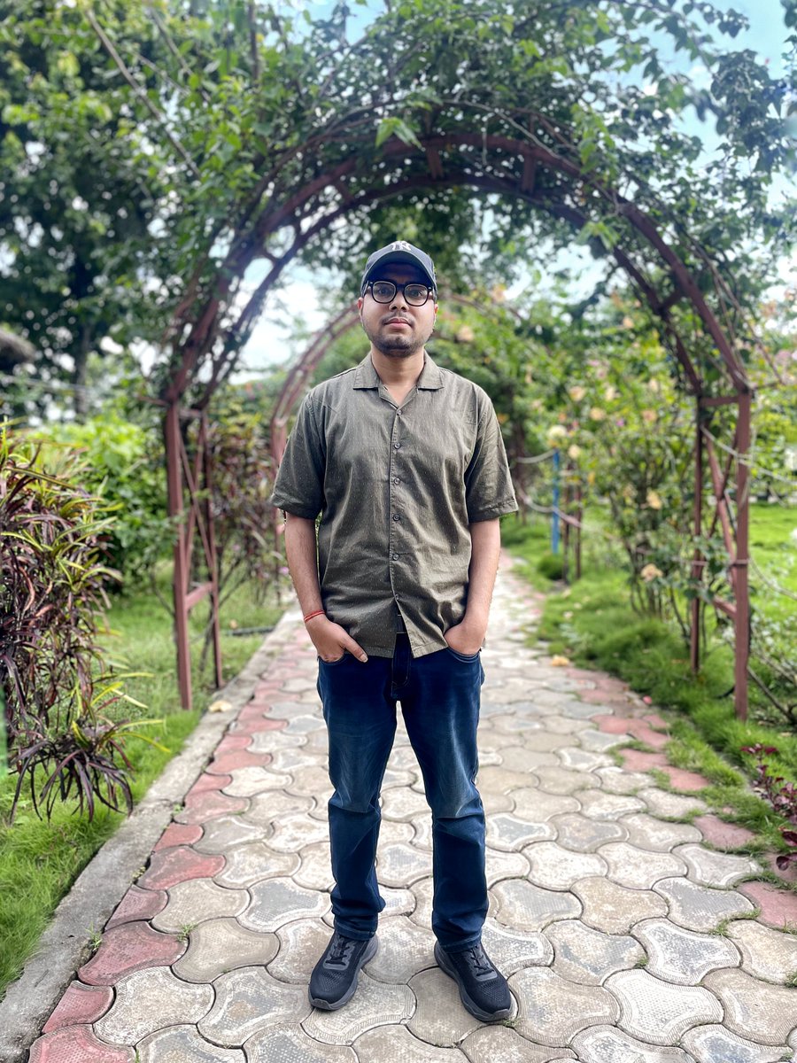 imaviinash's tweet photo. River views, green hills &amp; peaceful vibes. 💚
.
.
.
#belakaresort #chatranepal #nepaltravel #nepalnature #foryou https://t.co/VfL3pNYYAq