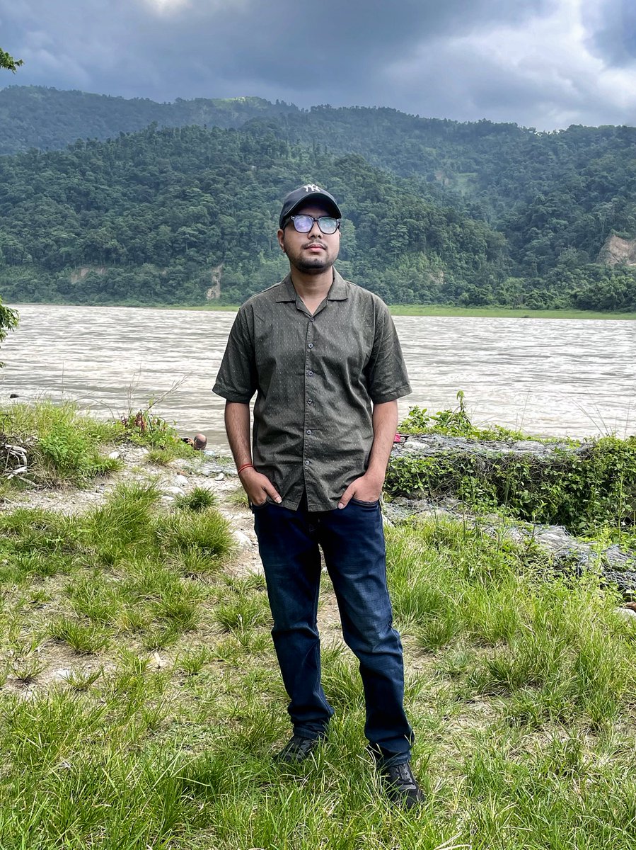 imaviinash's tweet photo. River views, green hills &amp; peaceful vibes. 💚
.
.
.
#belakaresort #chatranepal #nepaltravel #nepalnature #foryou https://t.co/VfL3pNYYAq