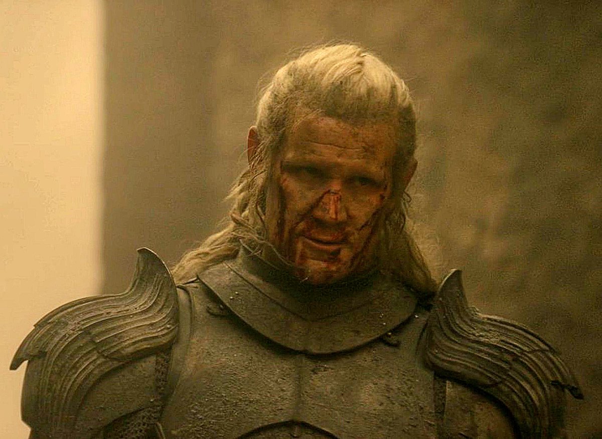 daemonthinker's tweet photo. he's so fucking hot lemme at him https://t.co/smgTqWdloB
