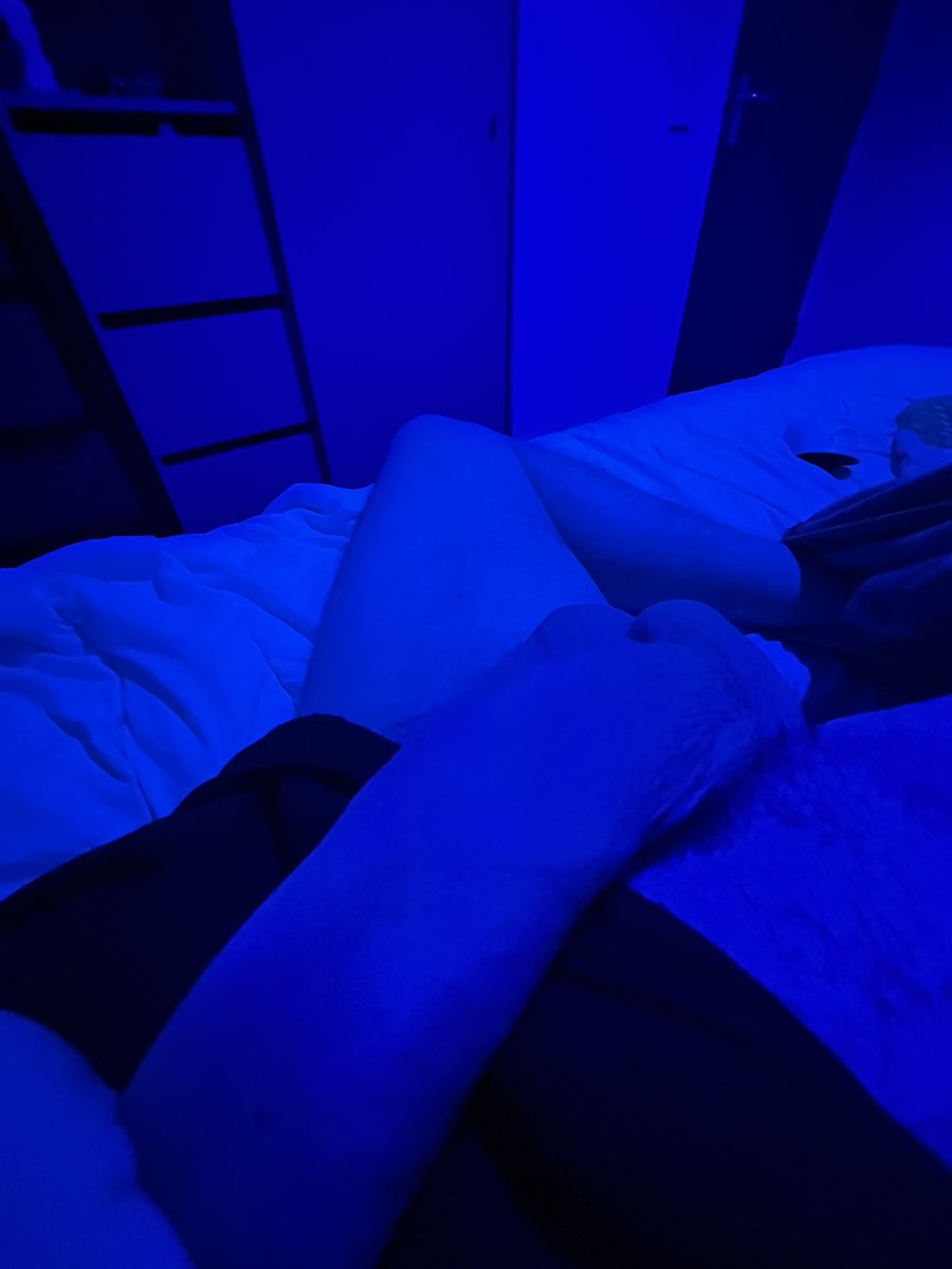 bigguylmao's tweet photo. REDOING MY PINNED 

Not new to nsfw but hello anyways <3

[22] 
(faceless)
(soft/hard kinks)
[we should like kiss 😋]
(I LOVE GAMES AND ANIME)
[dm me for a free audio <3]
[like to be moots pookie] 

Ruin my life <3
Just don’t get obsessed :3
(DMs always open <3) 

#nsfw #nsfwtwt https://t.co/inCTLZ3IEz