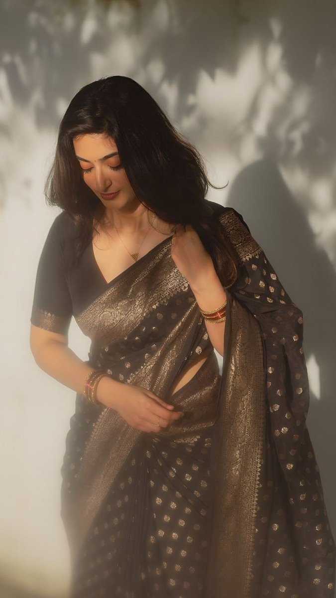 alphakarthik_x's tweet photo. 𝙁𝙊𝙍 𝙎𝙄𝙎𝙎𝙀𝙎 💟

You are not trying to become women 
You are simply discovering the most beautiful version of yourself my Sissy babies 💗 

I see the way you find comfort in your femininity not as an escape from who your Masculinity but as a place where your softer soul can finally breathe.

Let that feminine
 spirit be your shelter🩷

And sometimes i  look at you in your saree and wonder
if life had written Sisses as a woman
what would they become?
A woman chasing dreams?
A woman building her own kingdom?
Or perhaps simply a woman whose elegance could never be ignored?

But then I realize something…

You dont need another birth to reveal that Sissy beauty
You carry it already 😘

And that my sissy is what makes you so captivating
you are not pretending to be feminine.

You are simply allowing the feminine side of your soul to shine🩷🦋