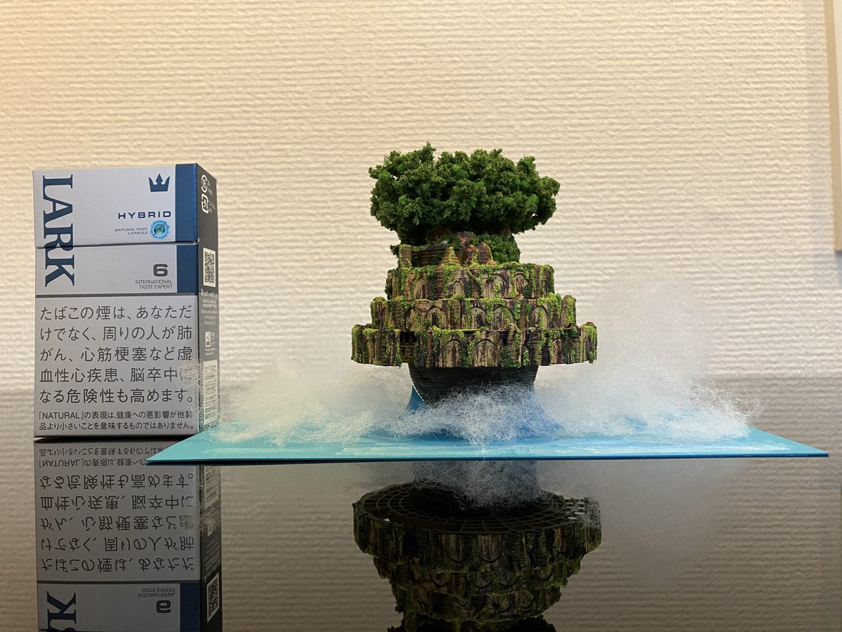 Mit3row's tweet photo. 久々にミニチュアート作ろうかな。
過去作でラピュタ城です！ https://t.co/56yhSGdSTR