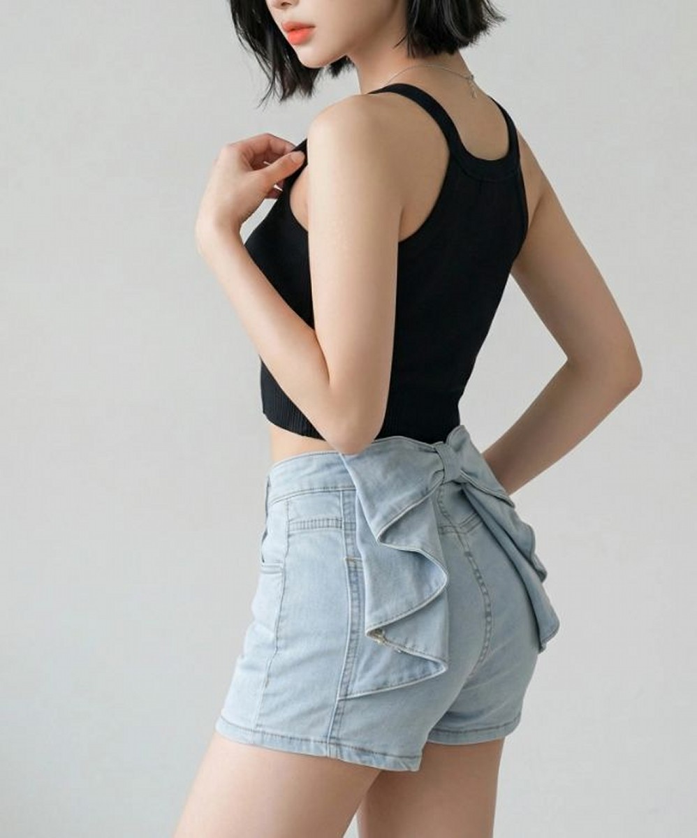 hinekurebow's tweet photo. 「バックリボンデニムショートパンツ」発売中！ https://t.co/a34bAqYRqK https://t.co/VXsqeAc3rZ