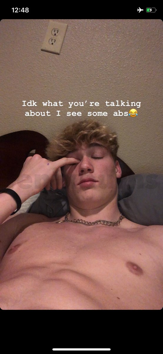 Connor_baitz's tweet photo. HMU for your files and send requests to bait your crush, don't be shy 🙈🥵😍 
https://t.co/2XJgBIcqMR https://t.co/OwVcTnmihB