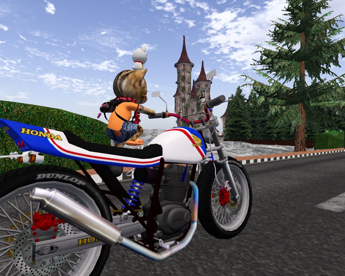 ayaponya's tweet photo. メインランドのガレージからバイク走らせて
お散歩してきた。途中、外人さんから「SIM越えに問題があるようだね」とIMもらったけど、わからないので
答えられなかったｗ
そしたら、空中に飛ばされてたｗ
でも数秒後に戻っていた。
これだったのかな？ https://t.co/z9DNewjlaa