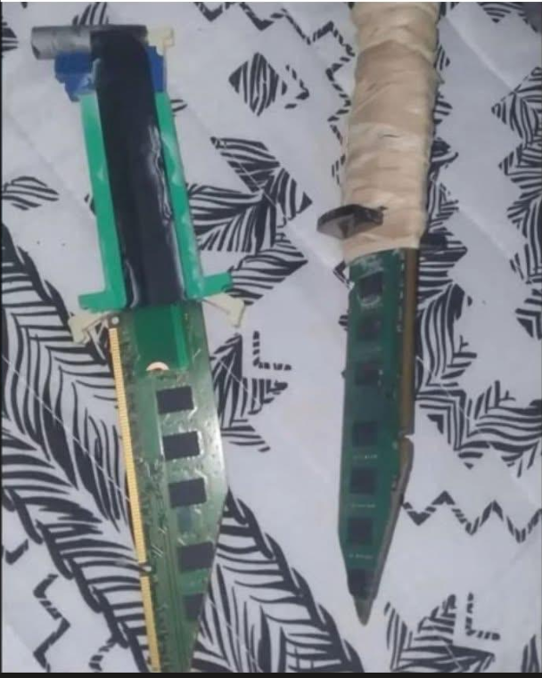 Ashungar's tweet photo. @Sebaztien2097 @coolbanana321 @TimothyEveland comback? Sharp pointy things never went away. Again, not my carpet, but... this is a real thing ↓ Times, culture, religions, customs, these things are in a constant state of flux. But as Fallout said, "War. War never changes". https://t.co/OMuOw68Fzg