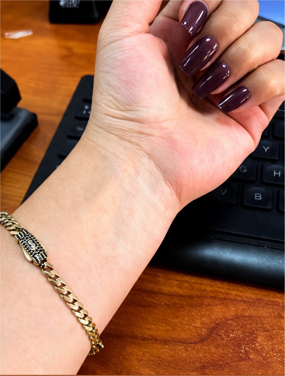 Gleen_09's tweet photo. Y no se que pasoo anochee se llevo mi Chain de Roquee 🗣️🗣️🗣️ https://t.co/LtdqA8njvq