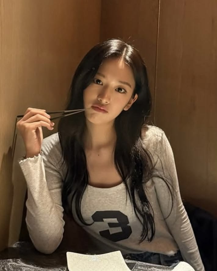 Veroyvre's tweet photo. hi love, ini pertama kalinya gua main RP X so please hmu
-
-
-
#roleplay #roleplayerindo #roleplayeraccound #roleplaykpop #roleplayindonesia https://t.co/icLgD2b1pQ