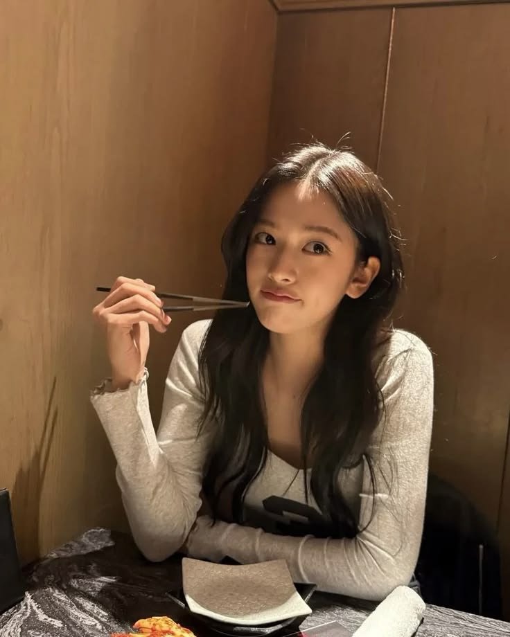 Veroyvre's tweet photo. hi love, ini pertama kalinya gua main RP X so please hmu
-
-
-
#roleplay #roleplayerindo #roleplayeraccound #roleplaykpop #roleplayindonesia https://t.co/icLgD2b1pQ