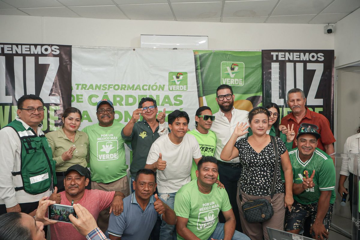 LineaTabasco's tweet photo. El Partido Verde Ecologista de México (PVEM) en Tabasco fortaleció su estructura en Cárdenas con la incorporación de Hernán Pérez Soto, conocido como “Figurita”, quien anunció su adhesión al proyecto y su compromiso de trabajar por las causas ciudadanas. https://t.co/8DQ0LBCx0o