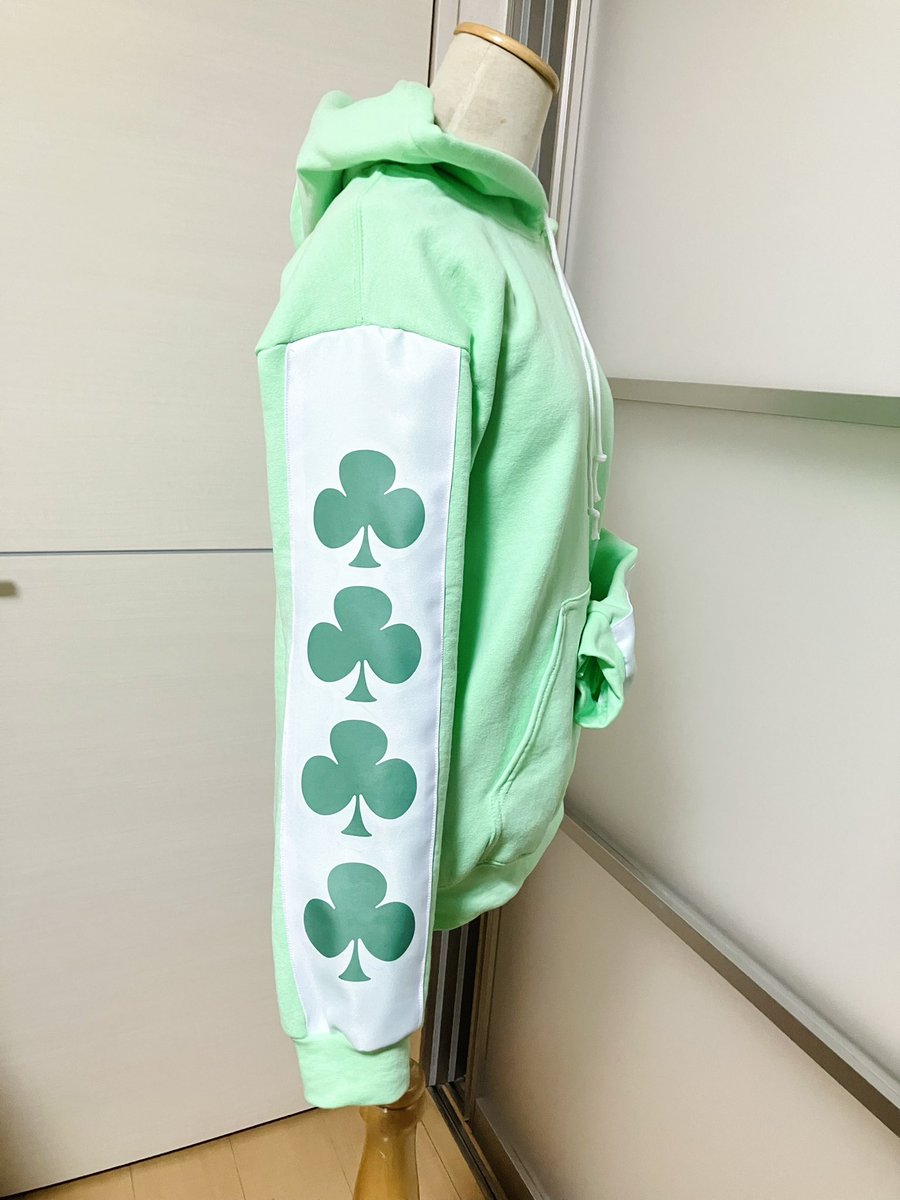 atelier_ventus's tweet photo. ツイステッドワンダーランド
トレイ・クローバー

ちっちゃいときのパーカーを制作しました！ https://t.co/xYCtl4o9a8