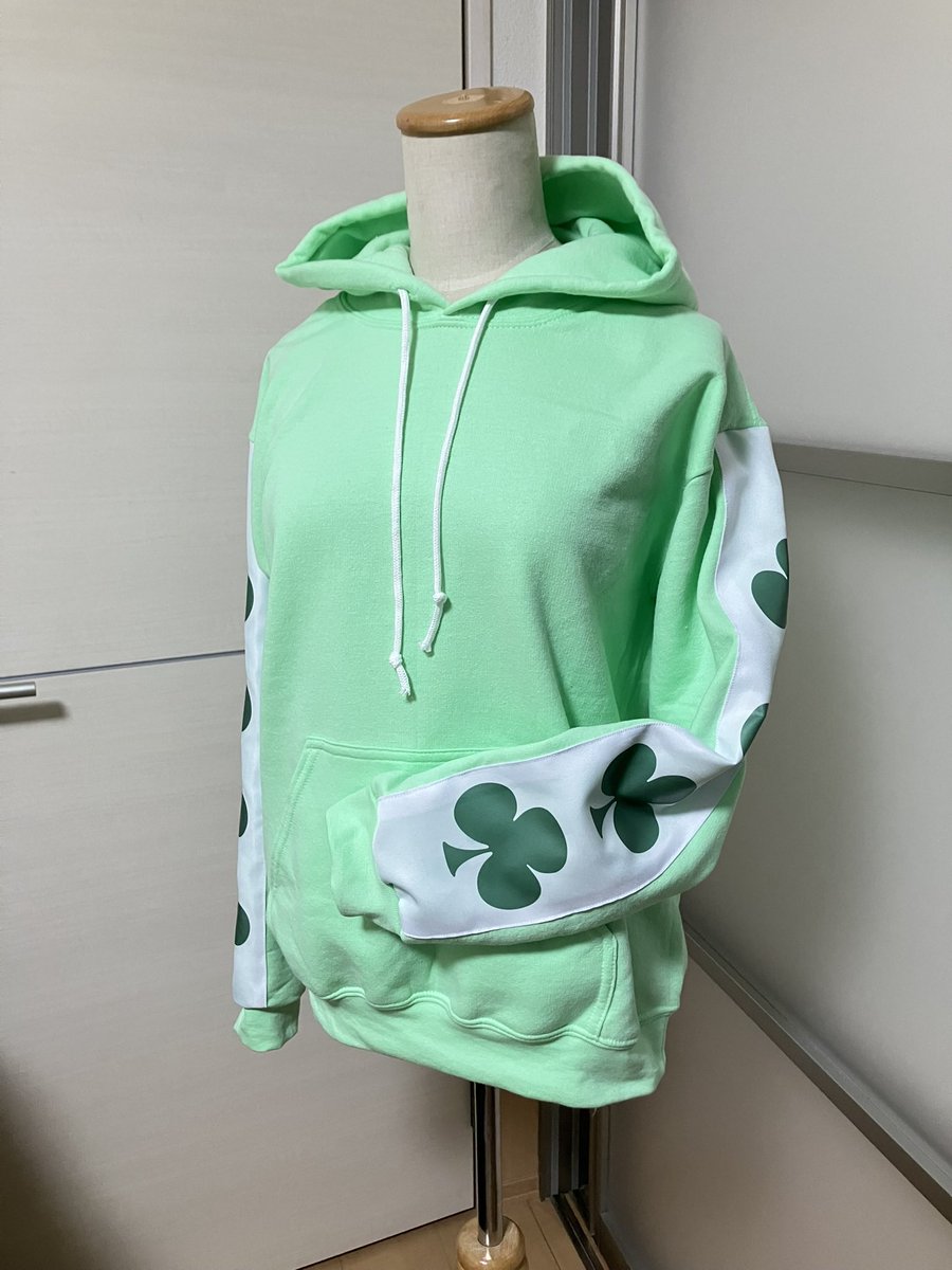 atelier_ventus's tweet photo. ツイステッドワンダーランド
トレイ・クローバー

ちっちゃいときのパーカーを制作しました！ https://t.co/xYCtl4o9a8