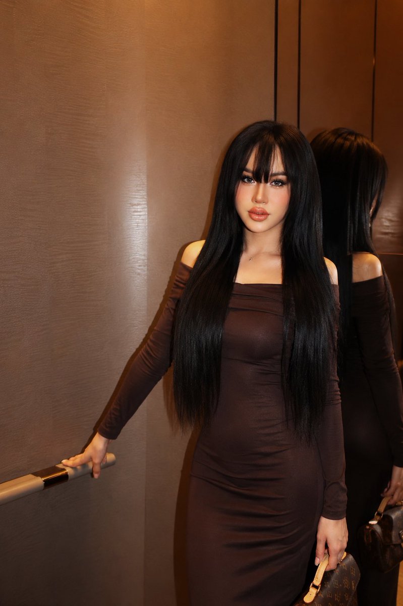 ilxueb's tweet photo. #ladyboy_both_in_jeddah
#jeddah_ladyboy #ladyboy_jeddah

🫶🏻🫶🏻🗽🗽 https://t.co/mJYbaCEQDy