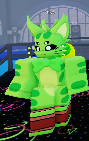 KlintTux's tweet photo. bitches will dress like this on roblox and think it unironically looks good https://t.co/4slSBhy2UU