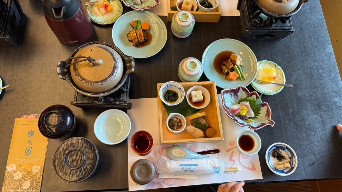 Westitude2010's tweet photo. Japan 2026 
If you love seafood, then Japan is heaven. https://t.co/7kk3MxEqt2
