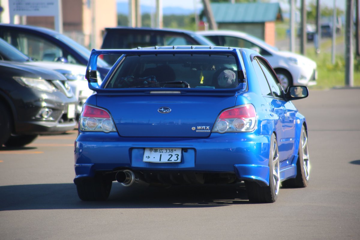 eieimooon123's tweet photo. まさか自分の車撮ってくれてる人いるとは思ってもみなくて本当にありがとうございます😭
今年はホイールとサイドステップ新調しました
 
CST ZERO1 HYPER ハイパーシルバー 18×9.0J+32

Msports涙目用サイドステップ

他の仕様はALTに書いてみたので良かったら観てみてください😅 https://t.co/OGyLfiXq3k