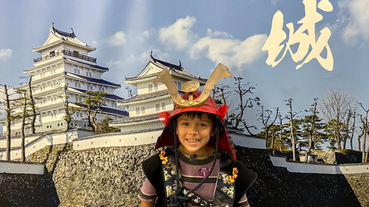 Westitude2010's tweet photo. Japan 2026
Stay calm and carry a katana https://t.co/wFKVu2pUWa