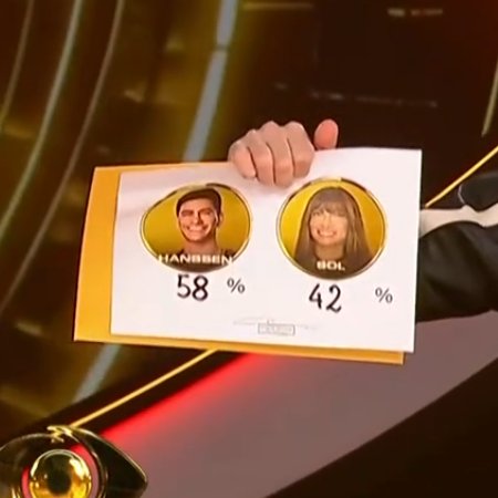 Mydreams_Lauren's tweet photo. La manera en la que Sol eliminó a Juanicar y a Hanssen en 5 días, jajaj 😭
#GranHermano https://t.co/bmFpgTMUKg