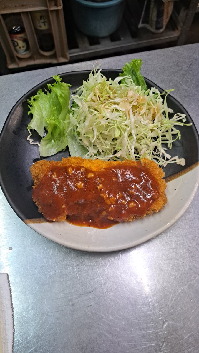 parurusan09's tweet photo. 鶏ムネのカツ ピッザソースかけ   冷やしとろろうどん https://t.co/Wqga2jHfqN