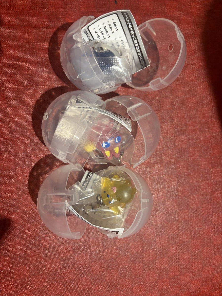 momochan_pd's tweet photo. めじるしアクセサリー　
たまごっち　エモきゅん　どうぶつの森

譲　みみっち、みゃおっち、ぽちっち、しろうさ、ポムポムプリン

求　くちぱっち、まめっち、べびまるっち&amp;りくキッズ、たまパラピンクランド、ハムスケ

みみっちはくちぱっちかまめっち優先 https://t.co/LLD6SFws8a