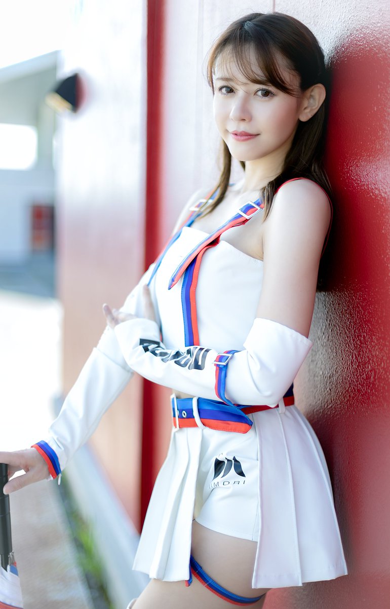 sway0106's tweet photo. 20260808 Fuji 1-GP 
 IIMORI with R ZERO RACING レースアンバサダー
寺地みのりさん(@1125Mi1125) 
ファンサービスの撮影会🤩
#fuji1gp #レースアンバサダー #IIMORI #RZERORACING #HitotsuyamaRacing #TEAMHITOTSUYAMA https://t.co/2EcxlnJv0h