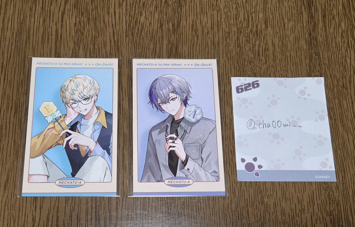 cha00mi__'s tweet photo. 交換
にじさんじ MECHATU-A 1st Mini Album On-Deck！特典 ランダムフォトカード Dytica Oriens

譲：画像1枚目
求：画像2枚目💕

郵送での交換です。
お気軽にお声がけ下さい。 https://t.co/bwBLdVz17T