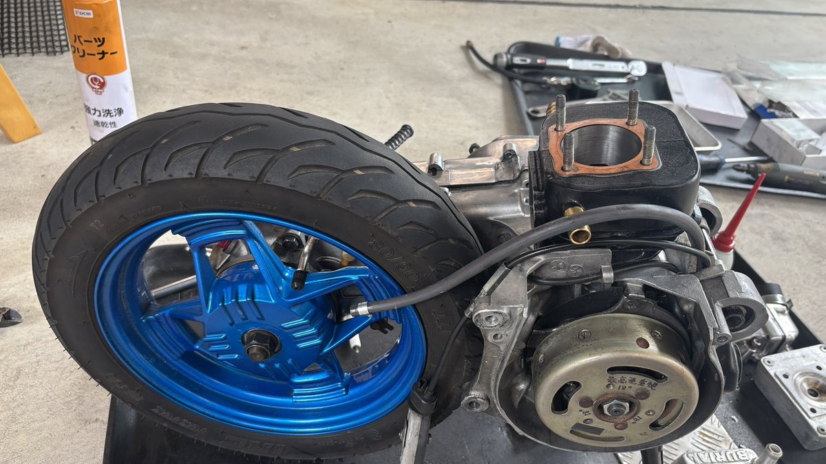 tanacchi7575's tweet photo. 今日は台風のおかげで涼しく作業が進みます！    
 #ペリカンジョグ
 #チャンプ80
 #2GM https://t.co/BsiKbcaIpQ