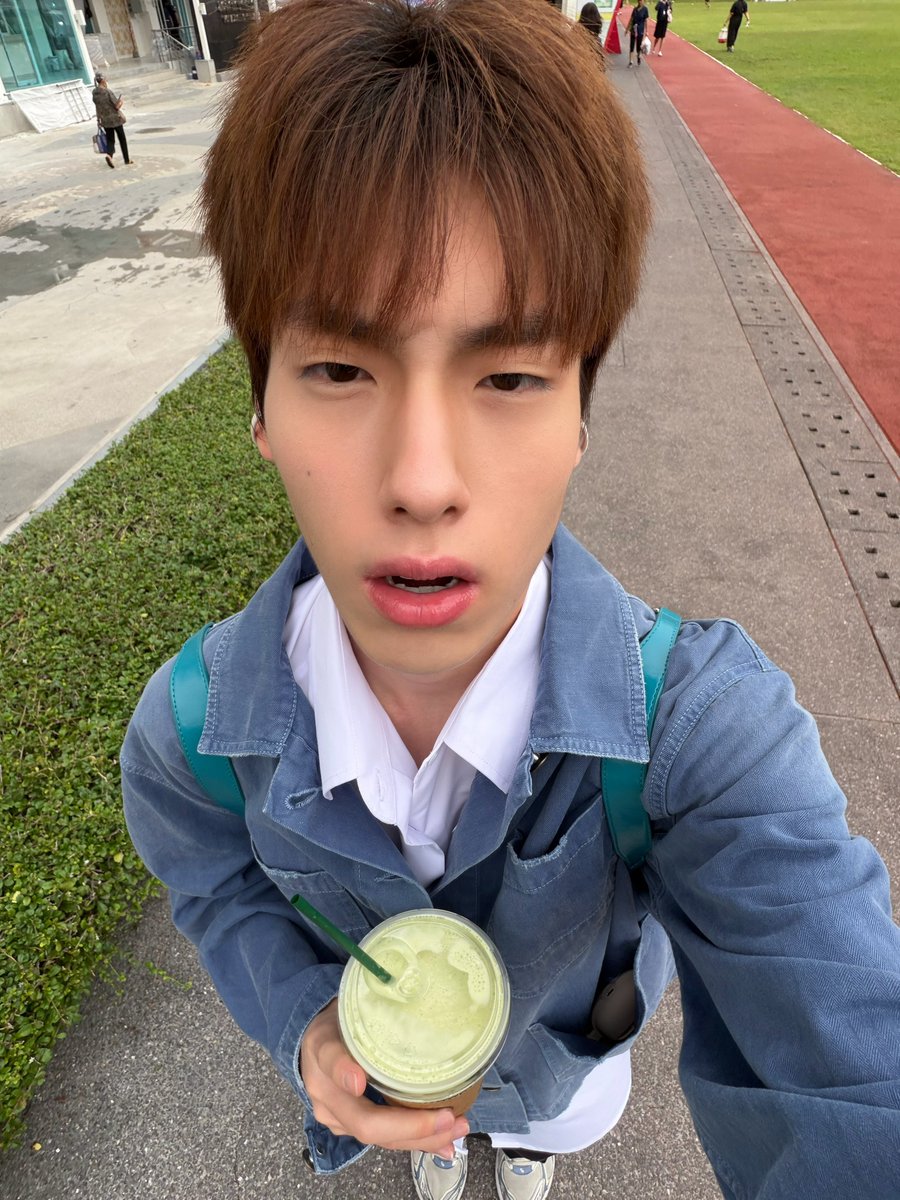 mye_nattapat's tweet photo. ไมน์ มิเน่ มิแน่ https://t.co/QYLidVmkTa