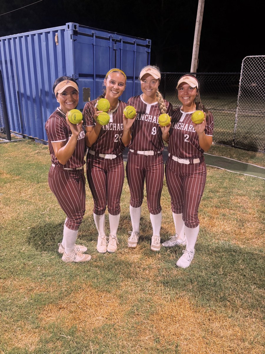 FinLockwood21's tweet photo. What a great season opener against Stillwater! Starting off the season HOT with a 3 run shot! Ended the night going 3-5 at the plate with 5 RBI’s! Such a great team win! We had 6 bombs as a team! #RingSeason💍 
@blanchard_SBall @EpicNational18 @CoachJayGwyn @GarrettFurnal @CoachLarissaA @CoachBradF @CoachDeifel @Coach_AT @Coach_Shippy @_TimWalton @OSUcoachG @coachcolomb @CoachBredbenner @eeconomon @epsteinhitting @FranEnea10 @djgasso @BUMoore @hunter_hays27  @JessicaRenaae @CoachBella42 @CoachPetikS @CoachCodyWhite @CoachKristaWood @UKCoachHimes @UKCoachLawson @CoachMcFalls @GraceBaalman @RyanWondrasek