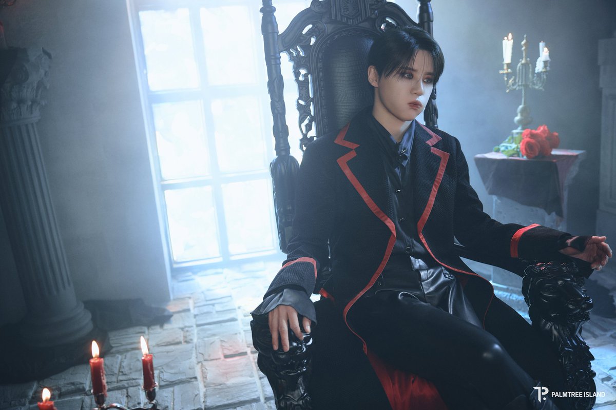 XIAinfo's tweet photo. [사진] 진나단에게 특별 미션이 도착했습니다. (🧛🏻: 𐌉 𐌍𐌄𐌄𐌃 𐌙𐌏𝖴🩸) | PALMTREE ISLAND
https://t.co/ngOI2xPquN

#김준수 #XIA #준수 #XIA준수 #시아준수 #JUNSU #KIMJUNSU #XIAJUNSU #ジュンス #金俊秀 #드라큘라 #뮤지컬드라큘라 #샤큘 https://t.co/GiHtJtkGEm