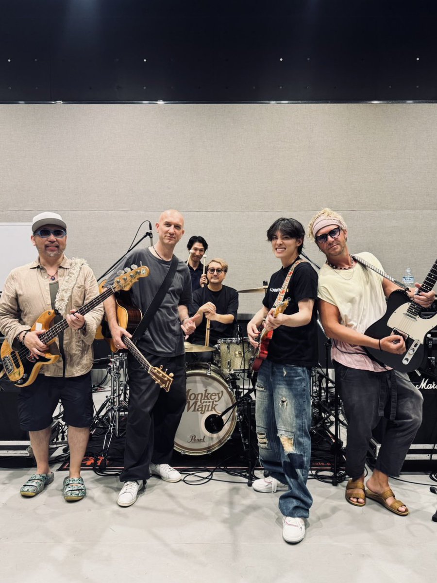mm_official_'s tweet photo. 本日予定していた「LuckyFes’26」の出演は、台風の影響により残念ながら中止となりましたが…

このままでは終われない！
ということで…
親愛なるT.Kこと川西拓実さんと
急遽インスタライブをお届けします✨

🕓本日16:00〜
↓Instagram 下記アカウントにて
@official_jo1
@monkeymajik_official

#川西拓実
#JO1
#monkeymajik