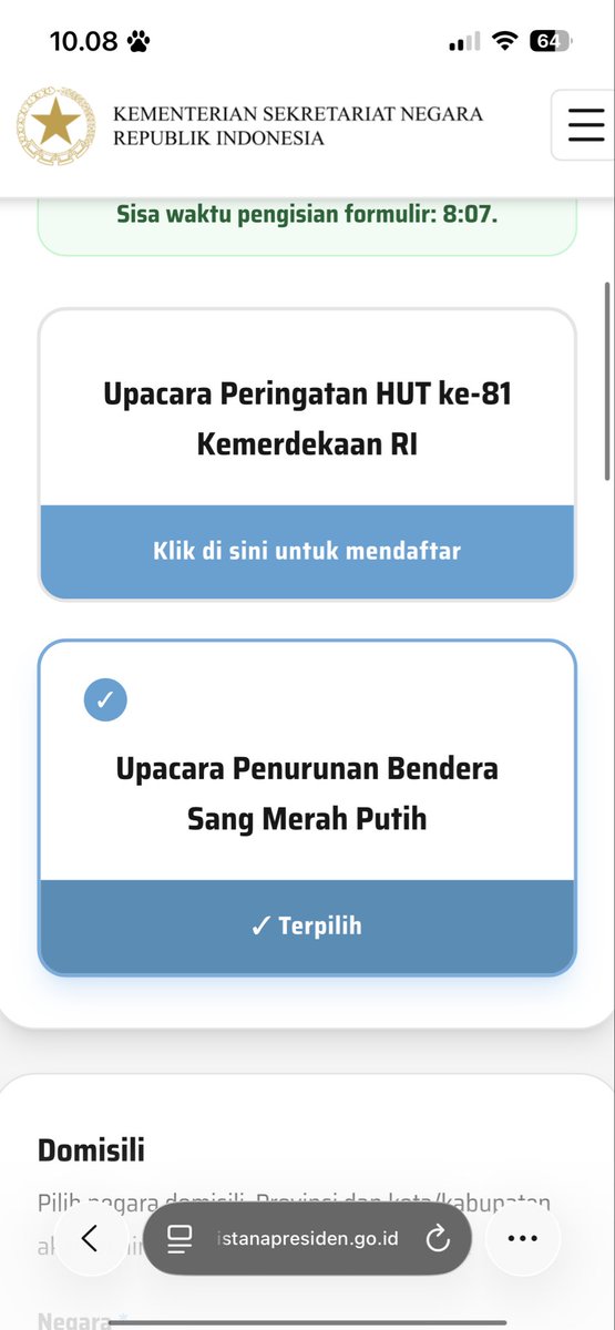 cloudymingg's tweet photo. ada yang mau? udah terlanjur masuk
upacara penurunan bendera https://t.co/QLFUSy478r