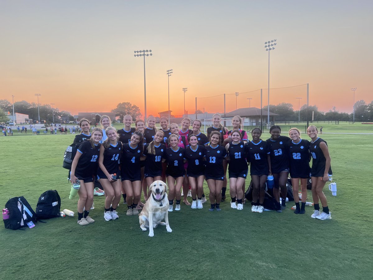 USJbruinsoccer's tweet photo. From Senior breakfast, to Senior walk, to last first full day, to first last scrimmage, all on the best pitch in Tennessee….its been a busy one! Thanks to @chestercountysoccer for the game and best of luck this season! Go Bruins!!! https://t.co/0fKpYWtnl2