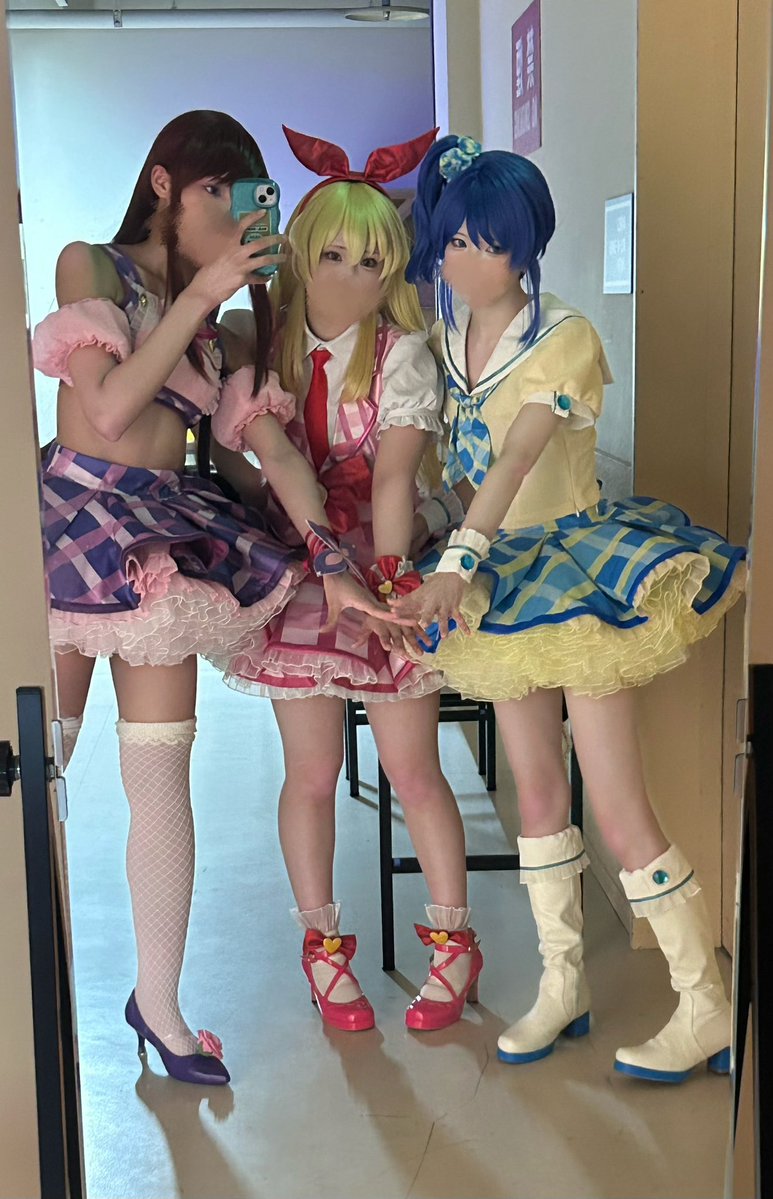 ralu__cos's tweet photo. きてます💞
コスパフォ2部1番手!!!!!!
ちょー可愛いのでぜひ見てください❣️❣️
 #アロフェス https://t.co/BcpCznVG1Y