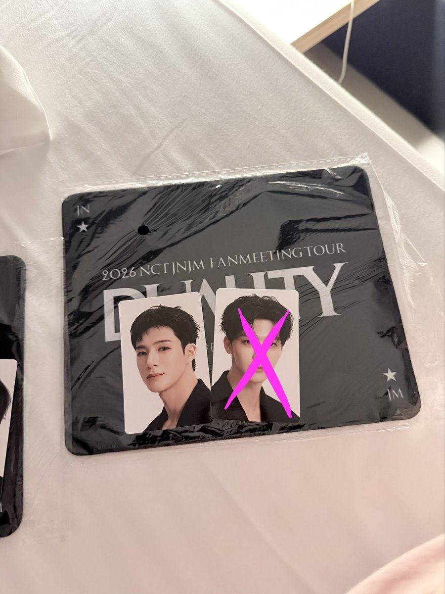 102_5vibes's tweet photo. ปล่อย mousepad+การ์ดเจโน่ 450 บาท 
ค่าส่ง 50 ค่ะ  เหลือ 1 แผ่น 

#NCTJNJM_FANMEETING_TOUR
#NCTJNJM_FANMEETING_TOUR_DUALITY https://t.co/nLy80H0oV2