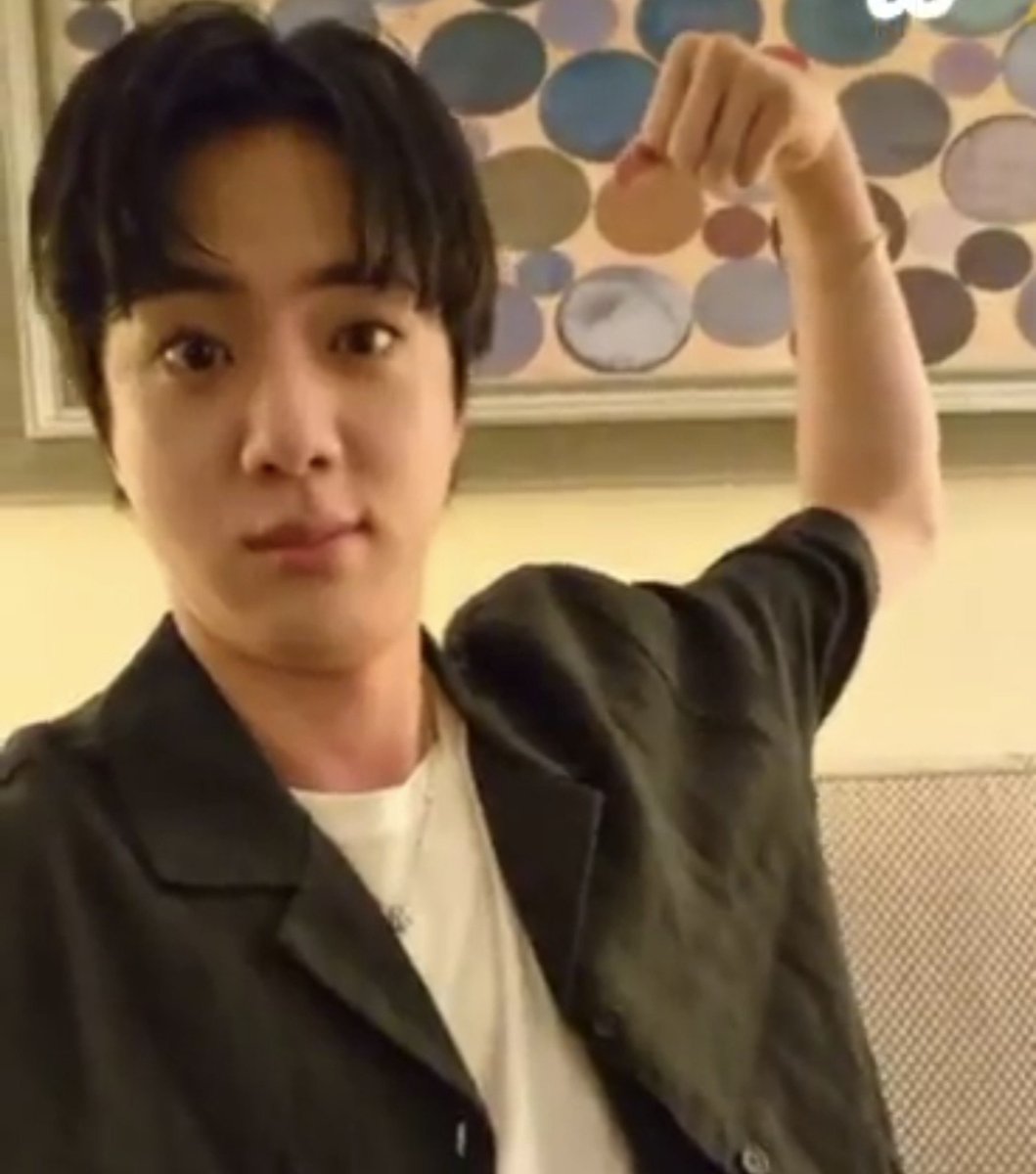 jinsmilkfactory's tweet photo. Baby you're so... https://t.co/fgXrQRpbGC