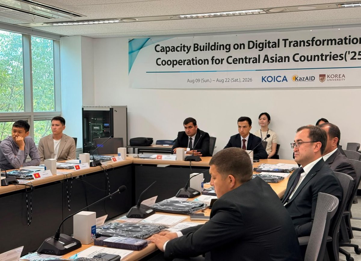 KazAID_RK's tweet photo. 💻 KazAID &amp; KOICA launched Phase 2 of the "Capacity Building for Digital Transformation in Central Asia" program in Seongnam (Aug 10–22, 2025). 14 Central Asian delegates are training on e-gov, AI &amp; open data with Korea Univ &amp; Yonsei Univ experts.

#KazAID #KOICA #ODA https://t.co/YDkkvkSi30
