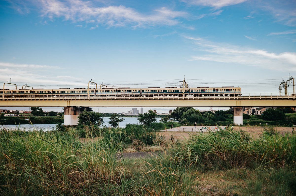 YTacya36's tweet photo. 登戸駅を降りて、多摩川を見ながら散歩
/ leica 11-P / Nikon W-Nikkor.C 3.5cm F2.5 / https://t.co/ha31GJmcxw