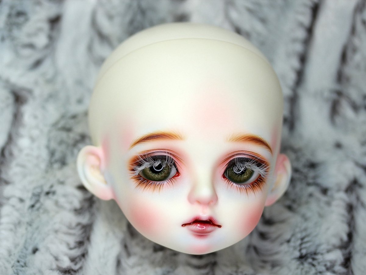 ssgm82's tweet photo. 【メイクログ】
Rosenlied holiday's child Bon Bon
ご自宅のBambiちゃんに近付けるような形で、無垢で幻想的な子になるようメイクさせていただきました✨
オーダーありがとうございます🌻
#rosenlied
#おもちメイク https://t.co/JXygMG4fhF