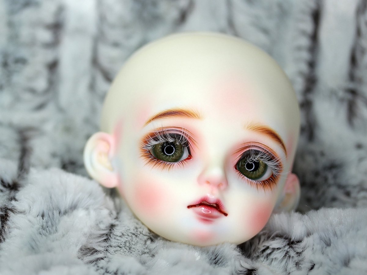 ssgm82's tweet photo. 【メイクログ】
Rosenlied holiday's child Bon Bon
ご自宅のBambiちゃんに近付けるような形で、無垢で幻想的な子になるようメイクさせていただきました✨
オーダーありがとうございます🌻
#rosenlied
#おもちメイク https://t.co/JXygMG4fhF