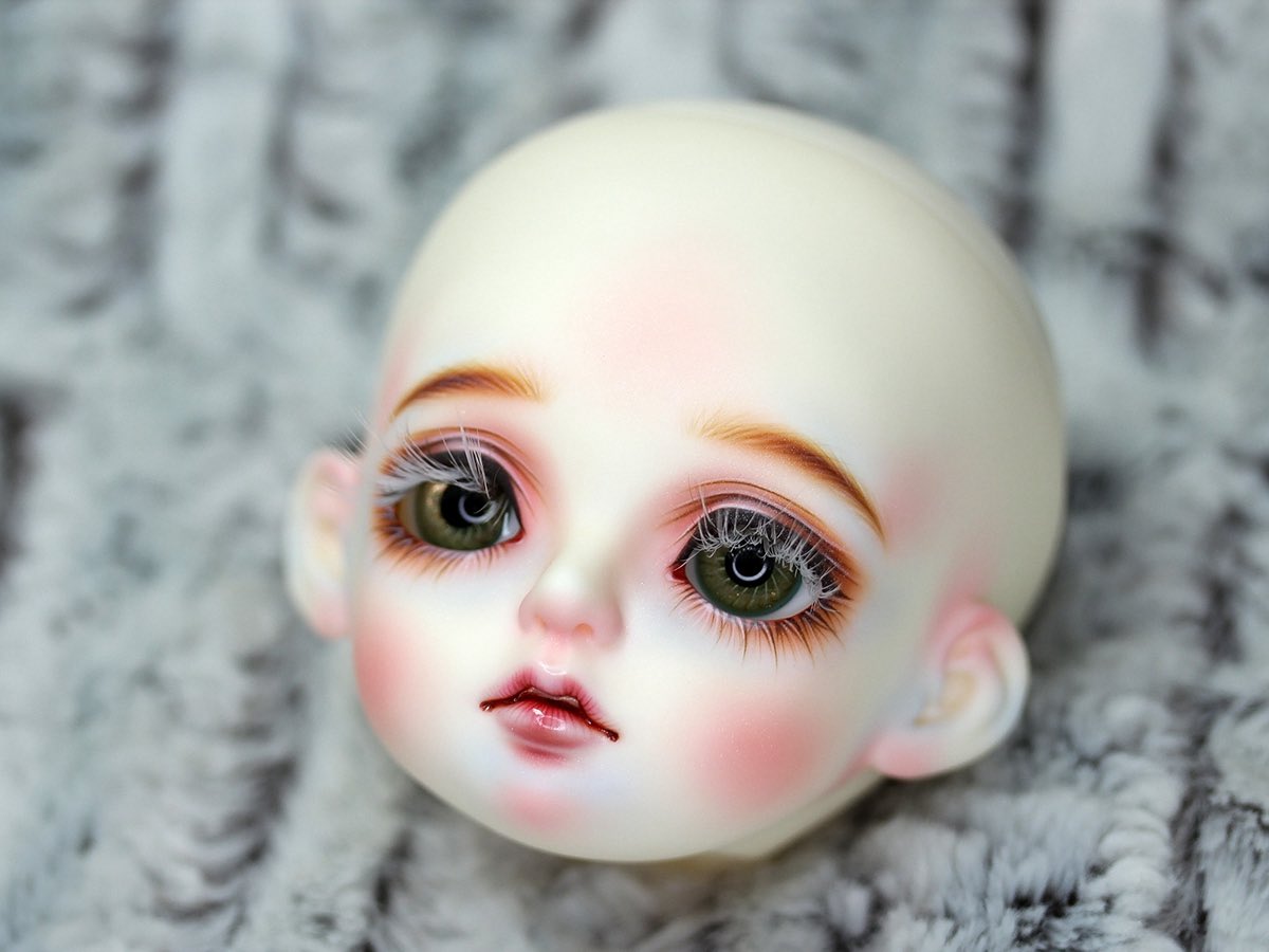 ssgm82's tweet photo. 【メイクログ】
Rosenlied holiday's child Bon Bon
ご自宅のBambiちゃんに近付けるような形で、無垢で幻想的な子になるようメイクさせていただきました✨
オーダーありがとうございます🌻
#rosenlied
#おもちメイク https://t.co/JXygMG4fhF