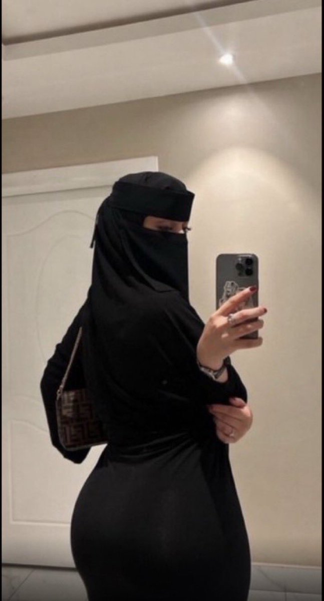 dyothmama546's tweet photo. اقيم زبك واقلك لأي مشهورة ينفع😭😭 لايك وخاص.

#ديوت_بدويٌّْ #سالب_الجبيل #موجب_الجبيل https://t.co/djDmPwi1ww