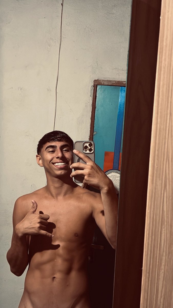 JBarcelos8's tweet photo. Boa noite https://t.co/oLRkqYJ5l2