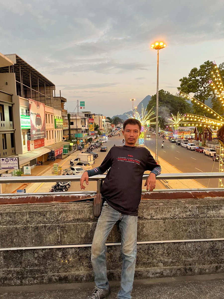 KuPheraa89847's tweet photo. โสดนะจีบได้ https://t.co/cJ7EsPWU3J