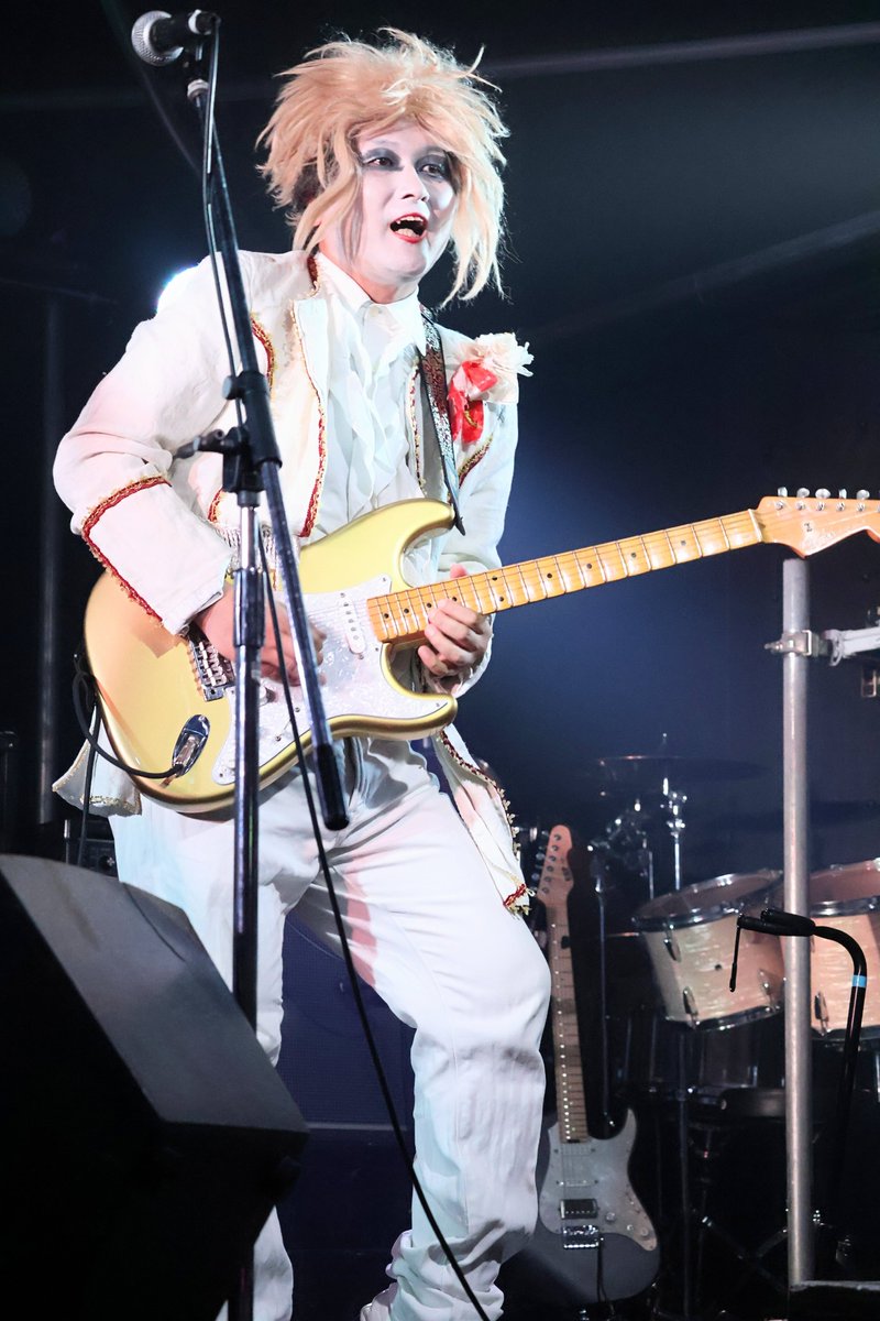 kae66406707's tweet photo. シュンPRESENTS
『クラップ☆クラップスペシャル』
@滋賀BARI-HARI
ゾンP from.メルヘンランド #3
#ゾンP
#滋賀 #BARIHARI https://t.co/2EAzOX6Nba