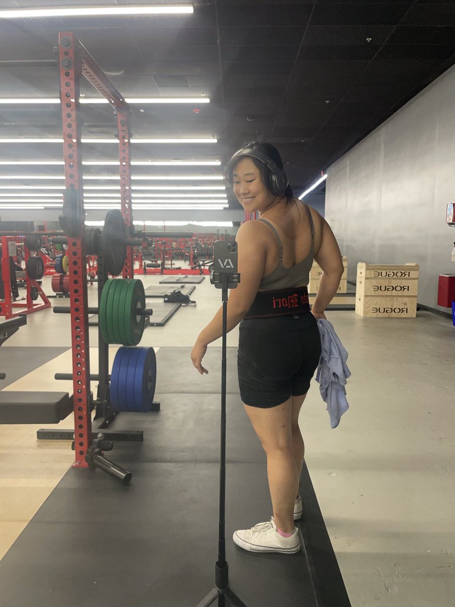 Altuhoh's tweet photo. 2am grind pics https://t.co/WocEHhj18d