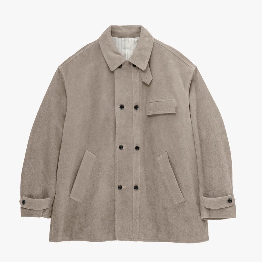 jingooooo1's tweet photo. Graphpaper 26AWの「Corbusier Jacket in Hairy Suede」。コルビジェジャケットは本来レザーだけどこれはスエードで作られてて、これはこれでいいなあ。 https://t.co/ixYXW5xaMm