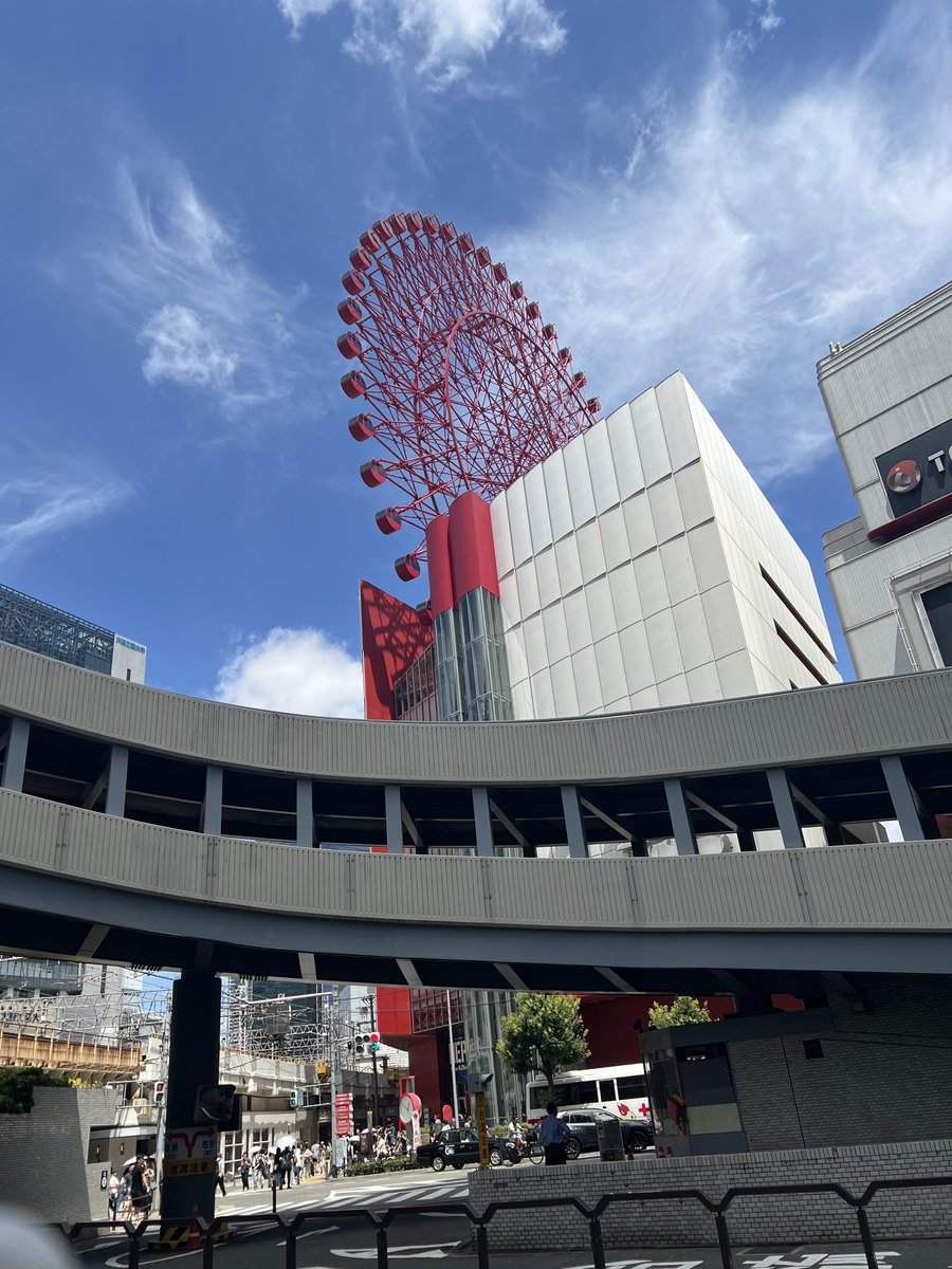 uramaro152's tweet photo. 梅田なう https://t.co/dAsgajZXun